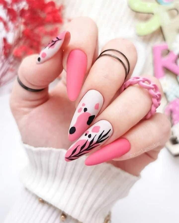 20 Stunning Peach Nail Designs to Inspire Your Next Manicure (DIY Tips Included!) 32 20 Stunning Peach Nail Designs to Inspire Your Next Manicure (DIY Tips Included!)