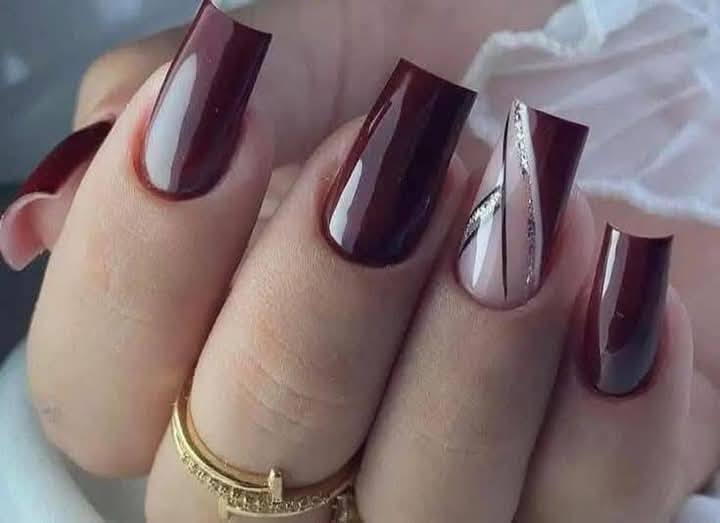 Unlock Pinterest Perfection: 7 Gorgeous Burgundy and Gold Nail Designs You Can Create at Home 17 Unlock Pinterest Perfection: 7 Gorgeous Burgundy and Gold Nail Designs You Can Create at Home