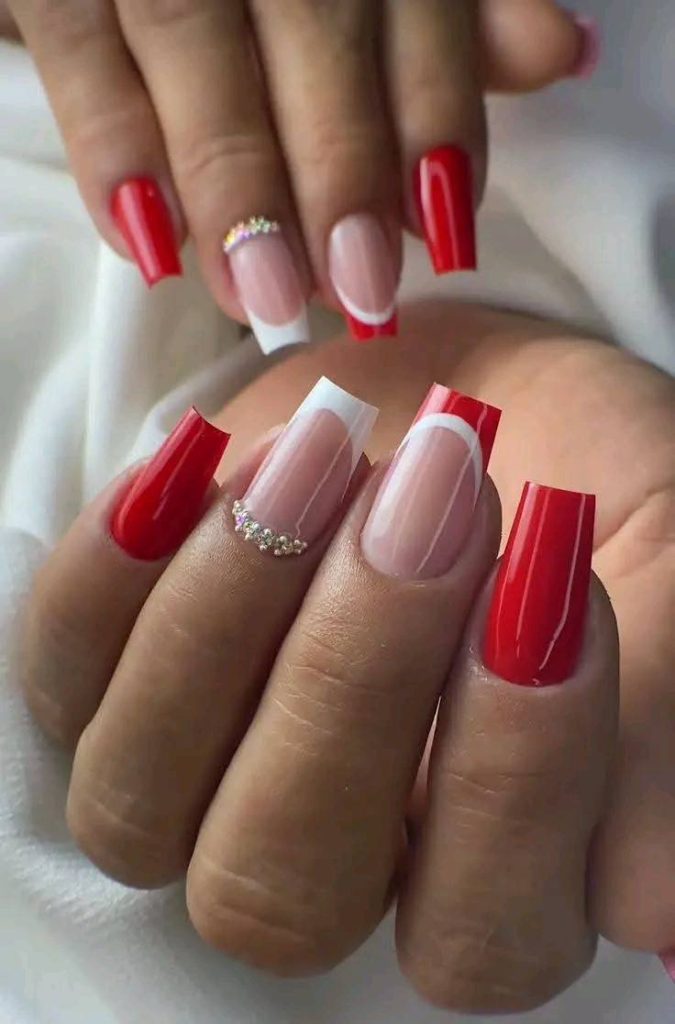 15+ Stunning Red and White Nail Designs You Need to Try (DIY Friendly!) 17 15+ Stunning Red and White Nail Designs You Need to Try (DIY Friendly!)