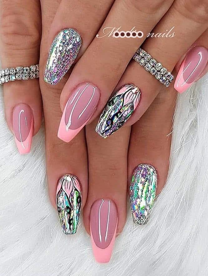 Glamorous DIY Nail Art: Recreate Stunning Ombre & Glitter Looks at Home 17 Glamorous DIY Nail Art: Recreate Stunning Ombre & Glitter Looks at Home