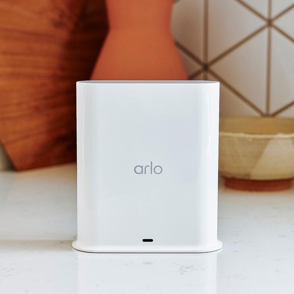 Arlo Pro SmartHub - Arlo Certified Accessory - Connects Arlo Cameras to Wi-Fi, Works with Arlo Ultra 2, Ultra, Pro 5S 2K, Pro 4, Pro 3, Pro 2, Floodlight, Essential  Video Doorbell Cameras - VMB4540
