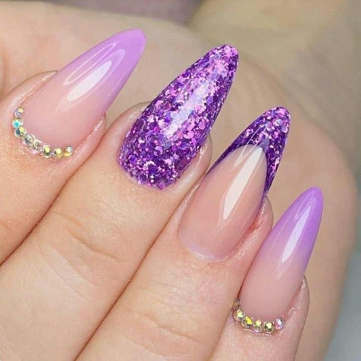 Glam Purple Nail Designs: Get These Stunning Looks at Home!